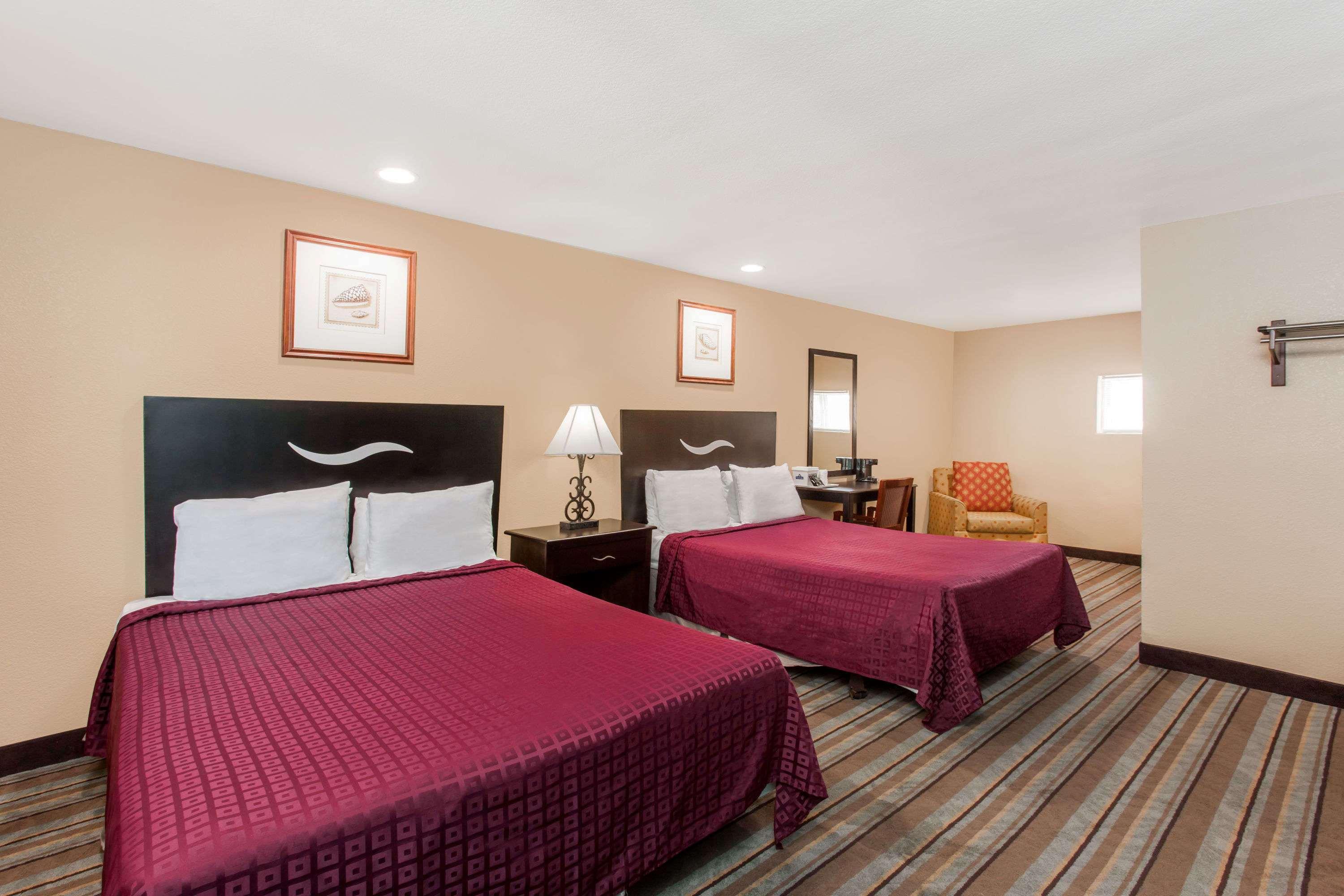 Travelodge By Wyndham San Diego Seaworld Экстерьер фото